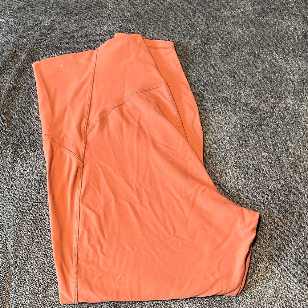 Old Navy Women's Leggings in Coral